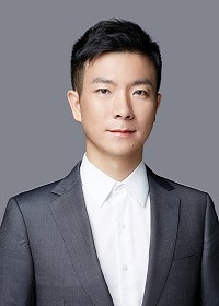 曾捷-胸像照.jpg